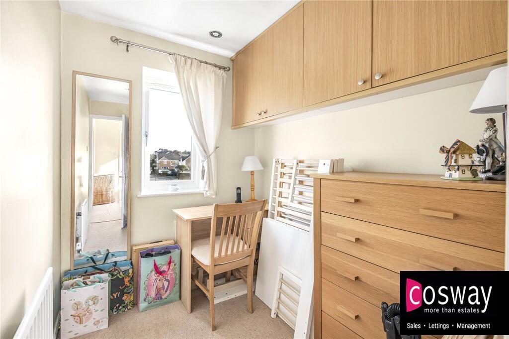 Brancaster Drive, Mill Hill, NW7, London